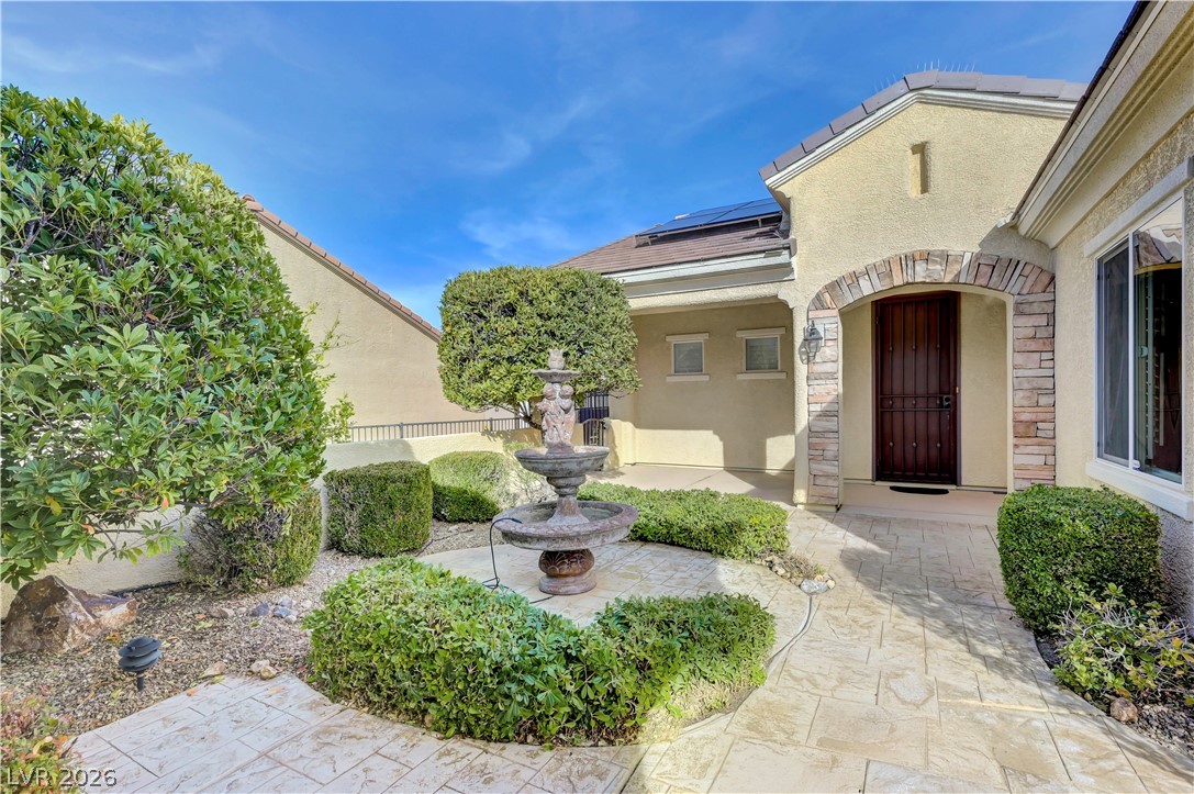 2258 Sandstone Cliffs Drive