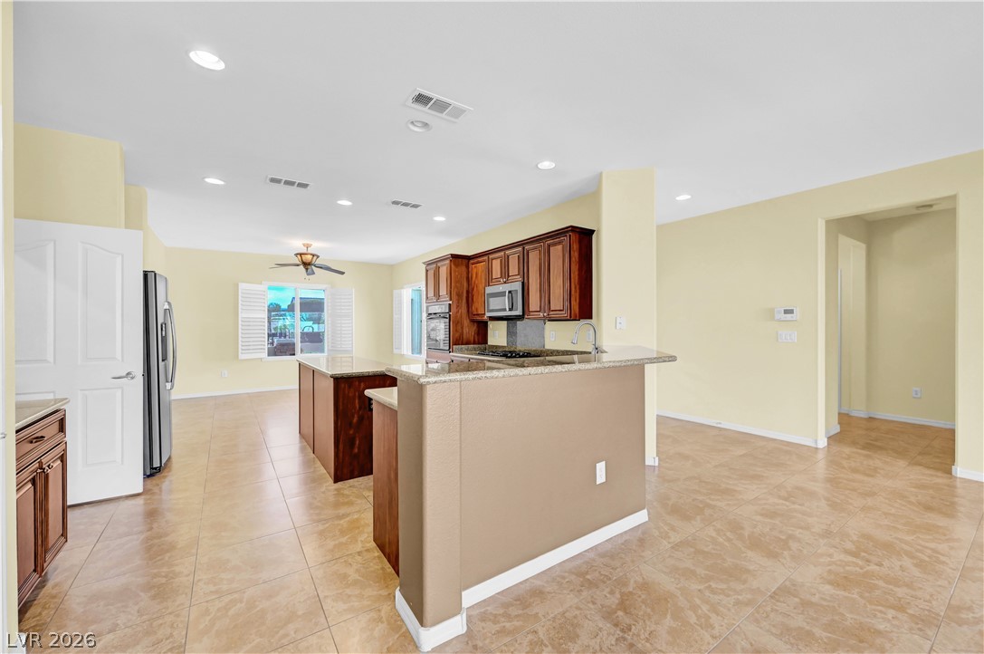 2258 Sandstone Cliffs Drive