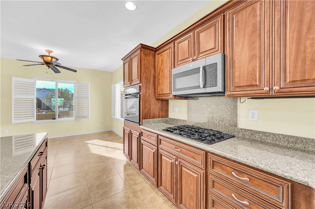 2258 Sandstone Cliffs Drive