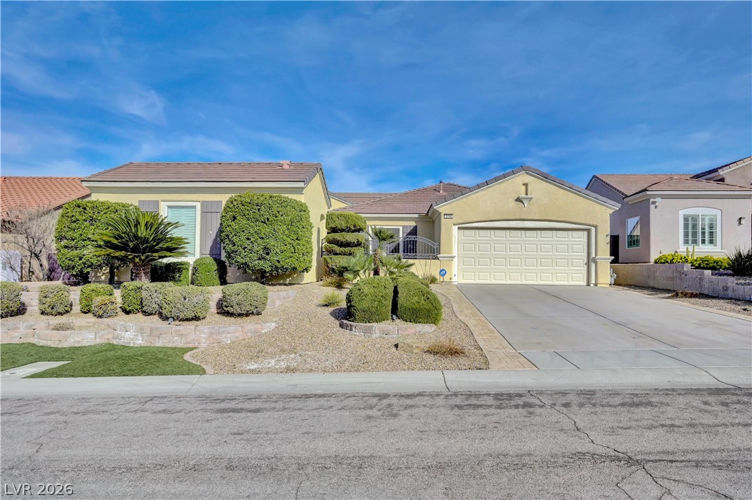 2258 Sandstone Cliffs Drive