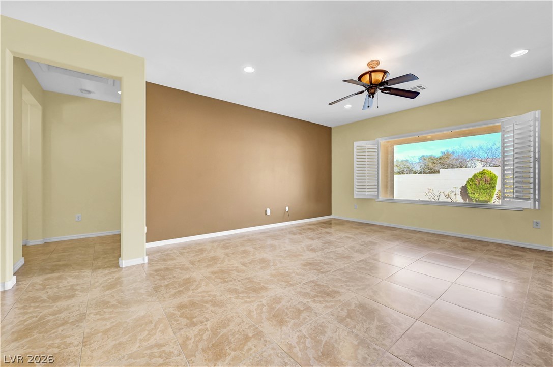 2258 Sandstone Cliffs Drive