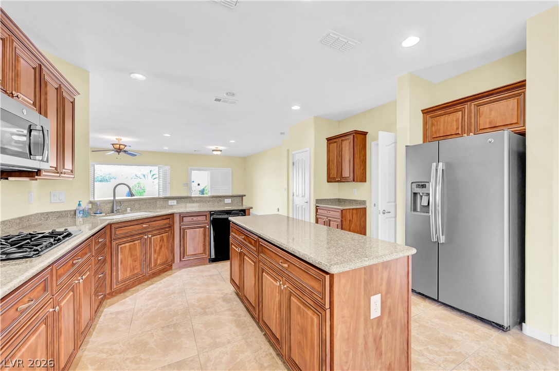 2258 Sandstone Cliffs Drive