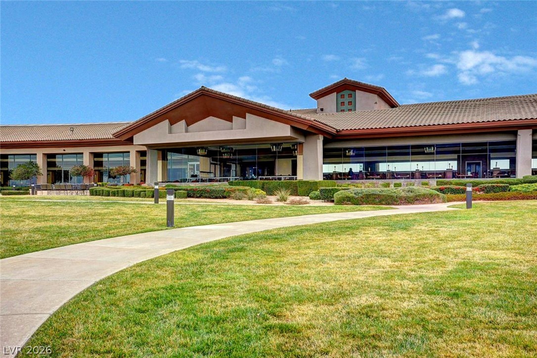 2258 Sandstone Cliffs Drive