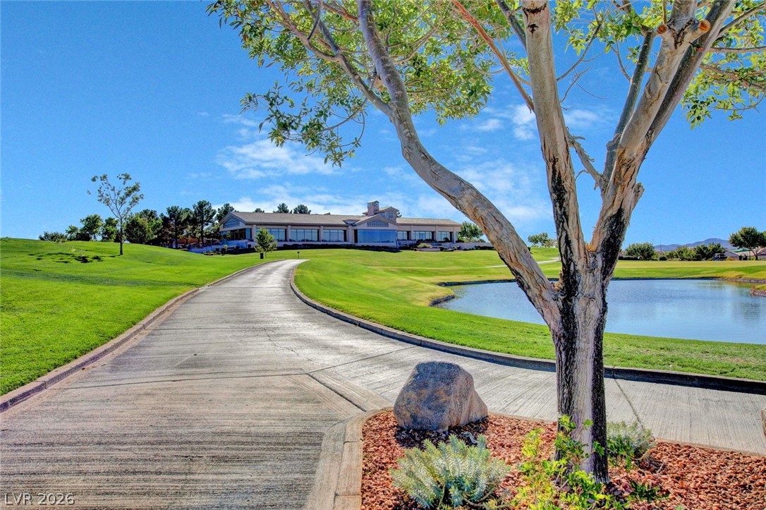 2258 Sandstone Cliffs Drive