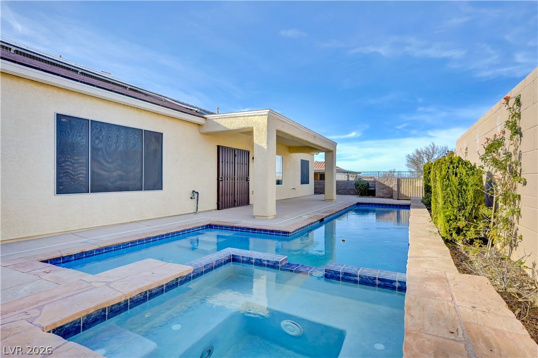 2258 Sandstone Cliffs Drive