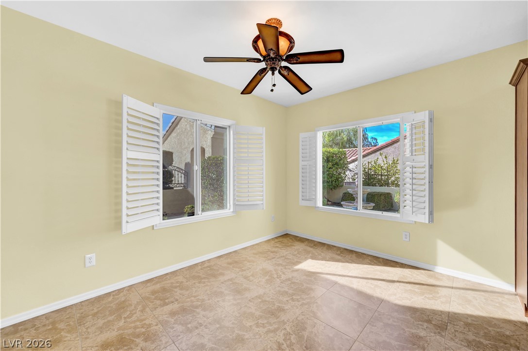 2258 Sandstone Cliffs Drive