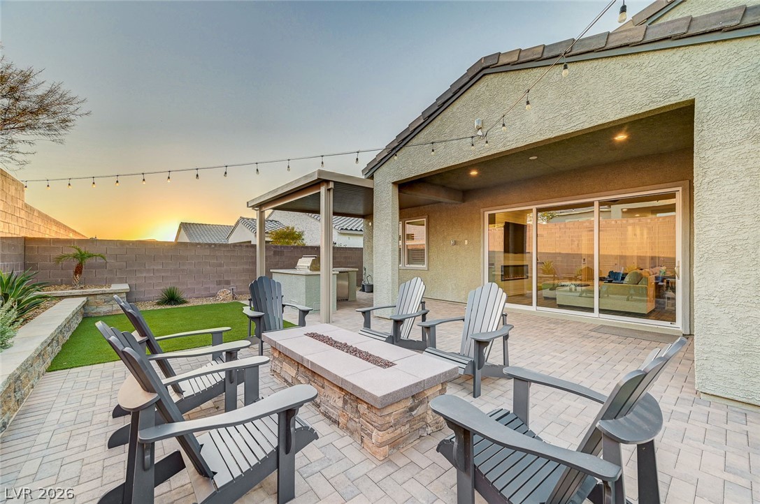 3391 Peak View Avenue