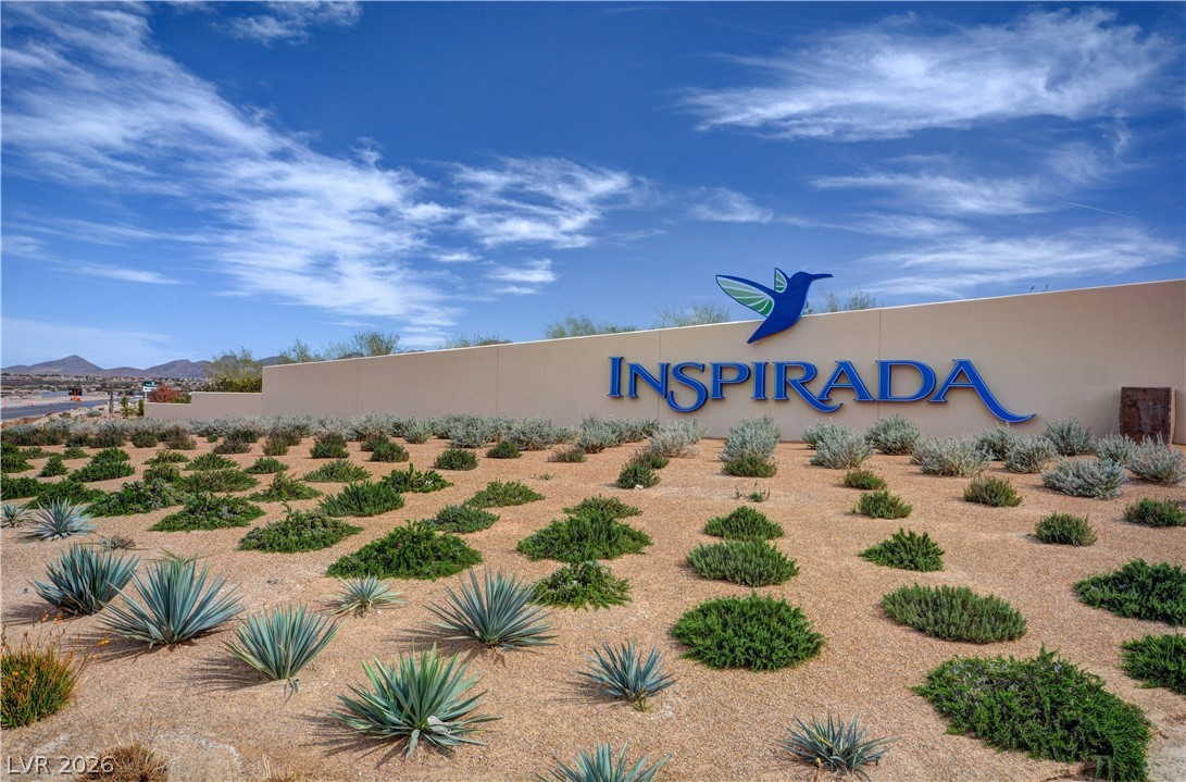 3391 Peak View Avenue