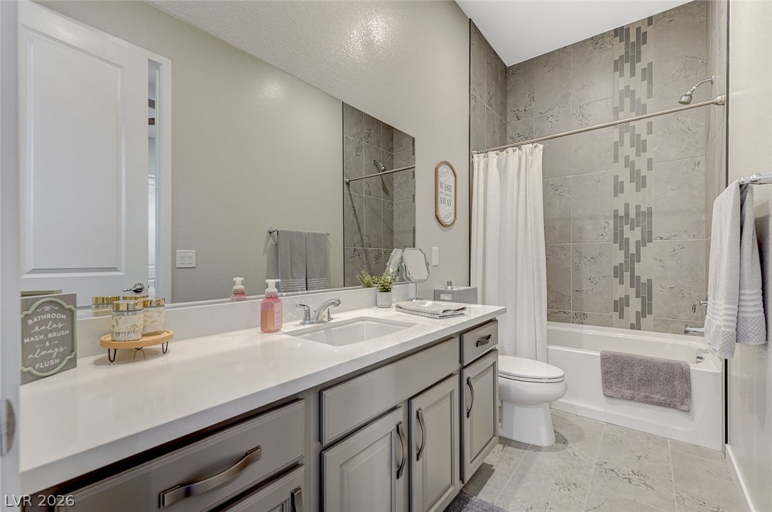 3391 Peak View Avenue