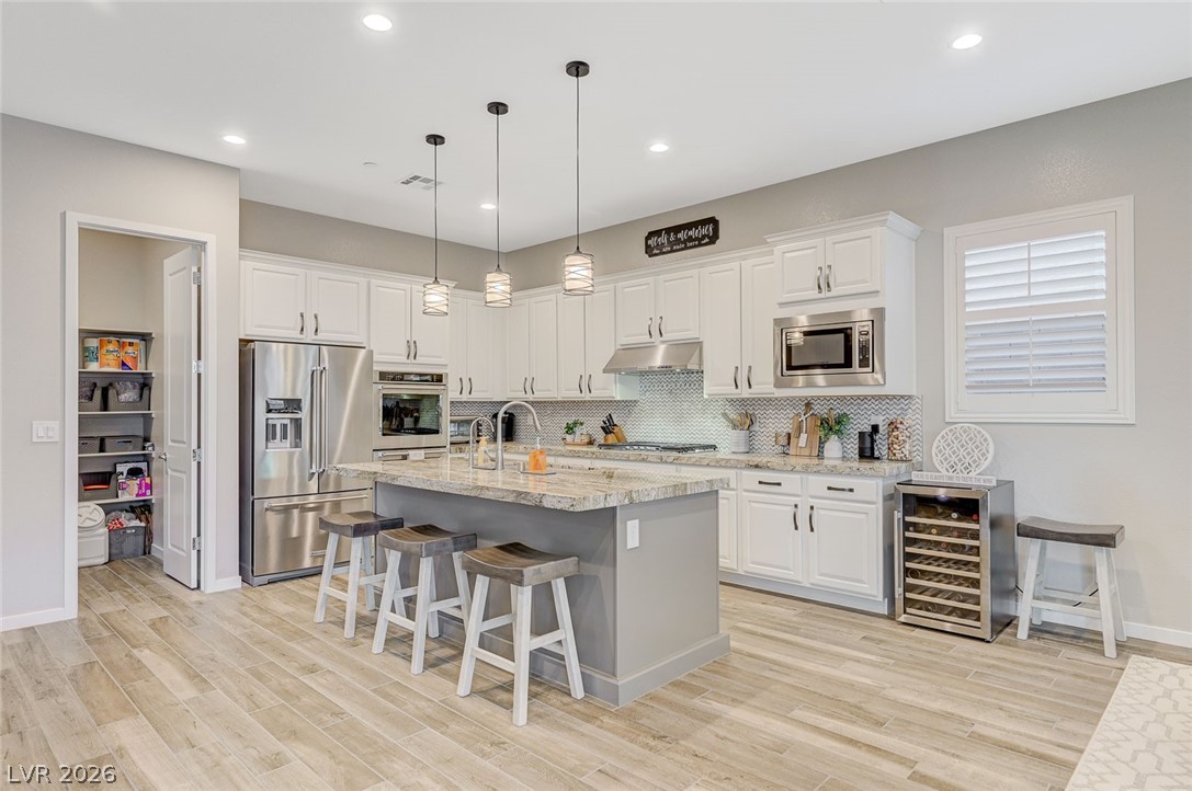 3391 Peak View Avenue