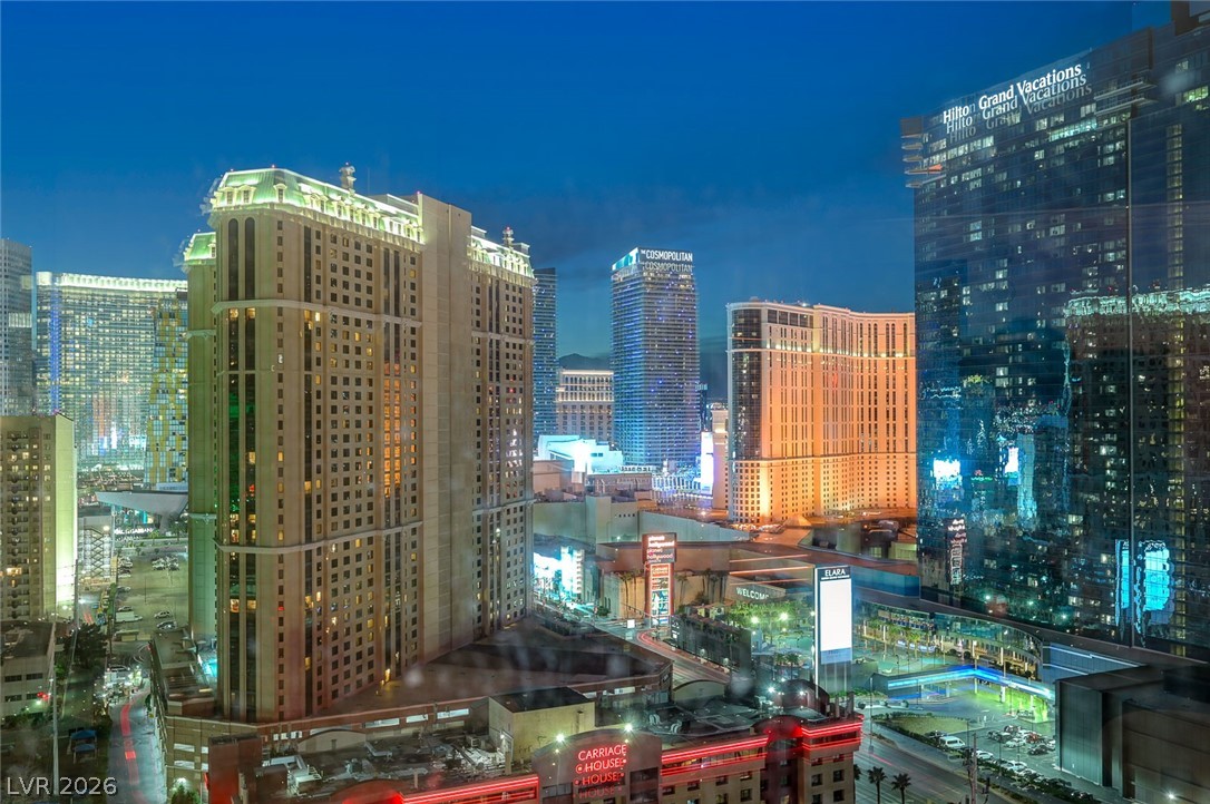 135 East Harmon Avenue 2211