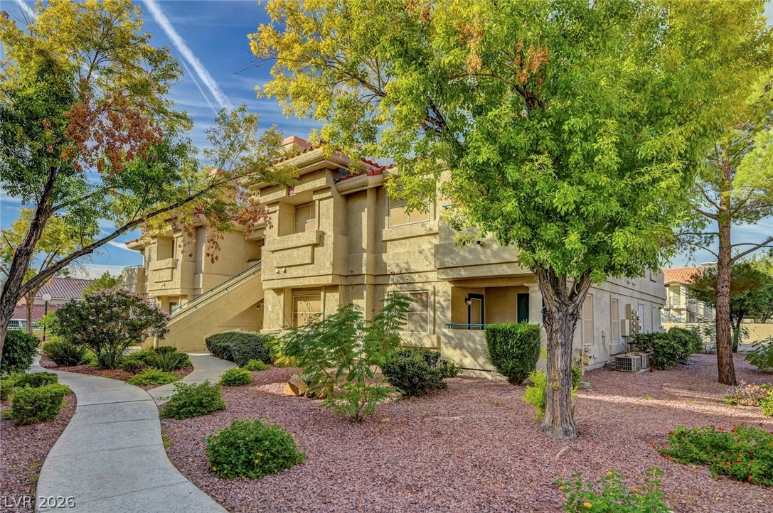 322 Sunward Drive 322