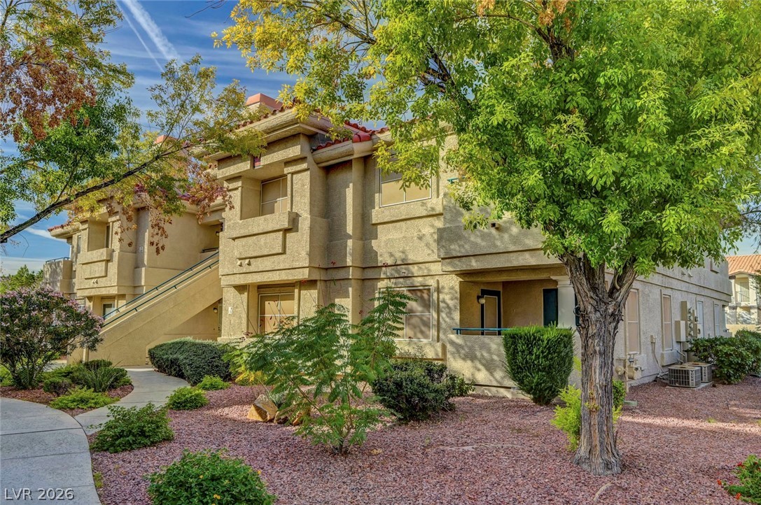 322 Sunward Drive 322