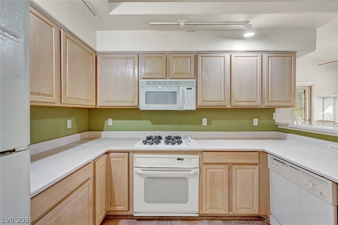 322 Sunward Drive 322