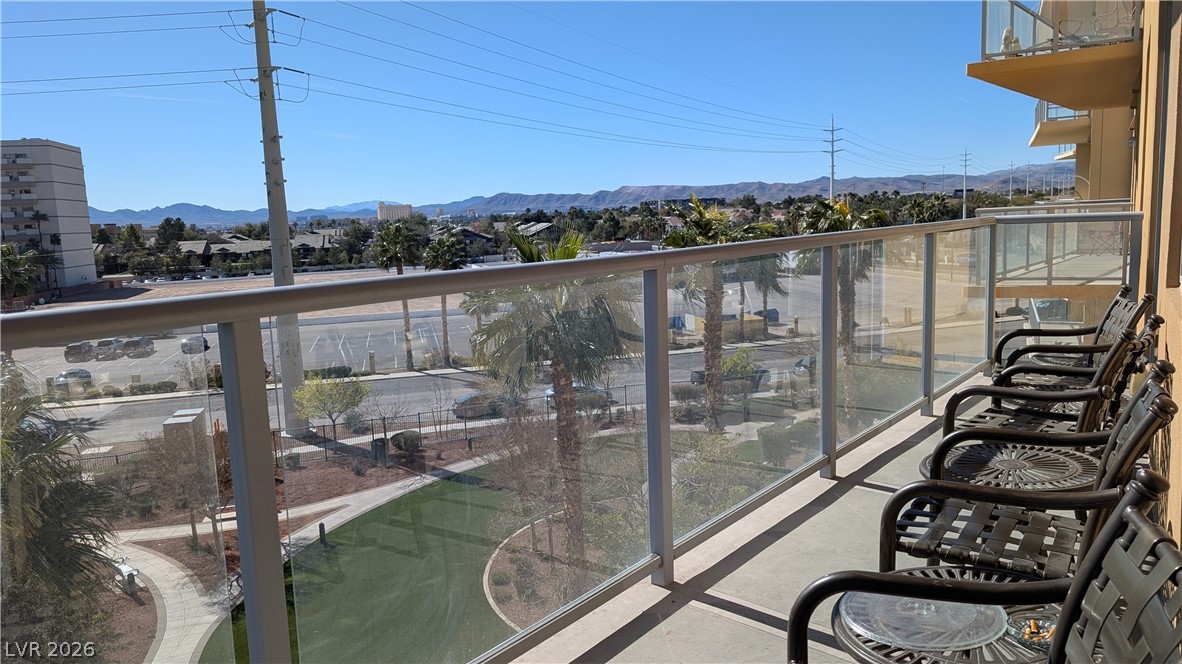 8255 Las Vegas Boulevard 415
