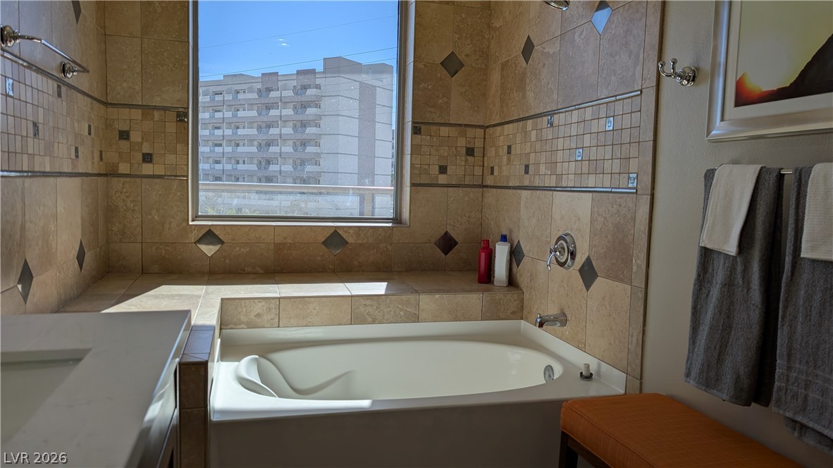 8255 Las Vegas Boulevard 415