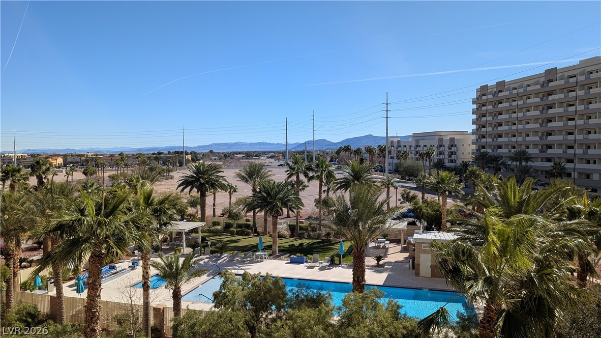 8255 Las Vegas Boulevard 415