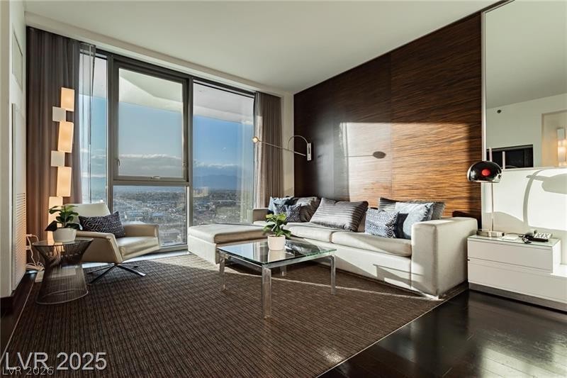 4381 West Flamingo Road 1809