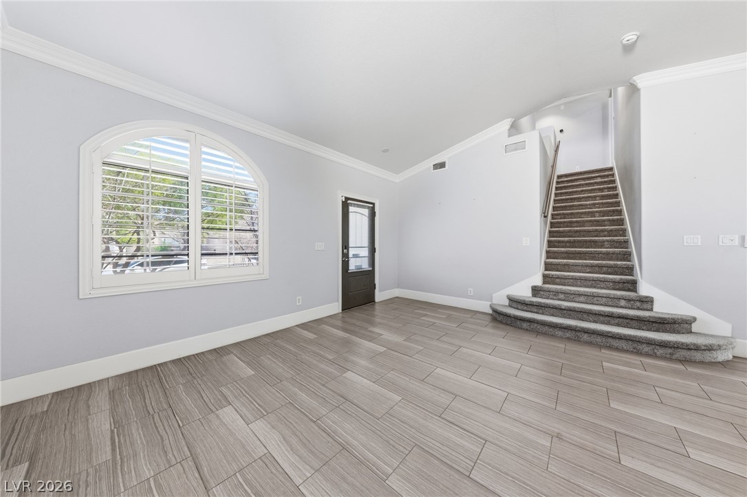 21 Woodcarver Street