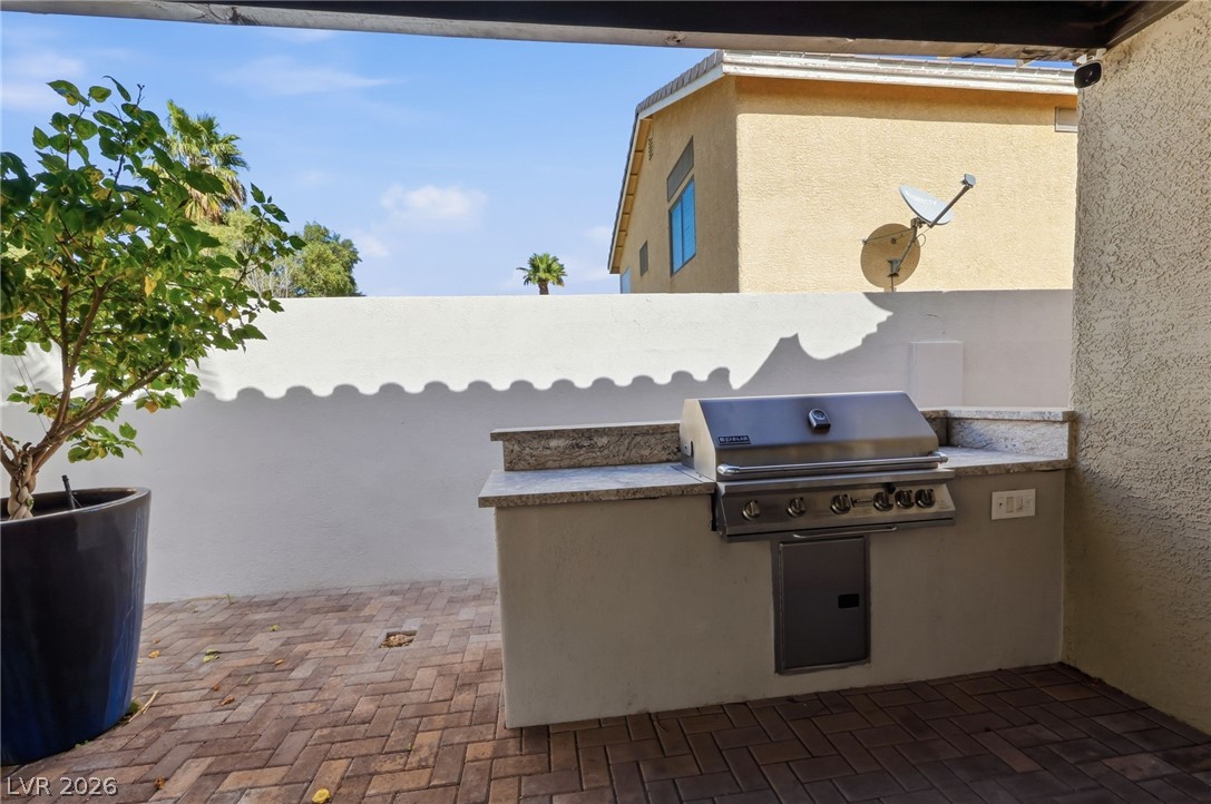 21 Woodcarver Street