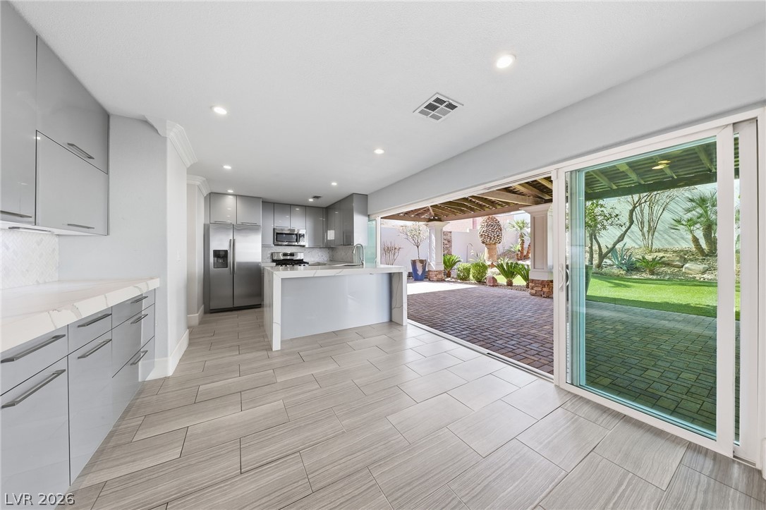 21 Woodcarver Street