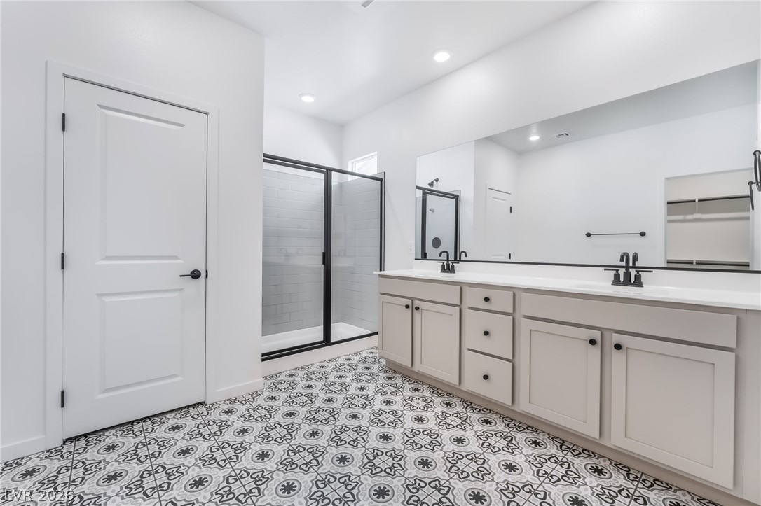 8880 Flat Sands Court