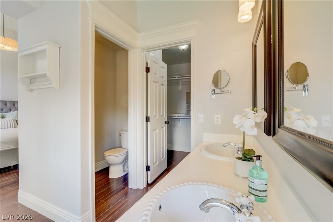 1812 Stablegate Avenue