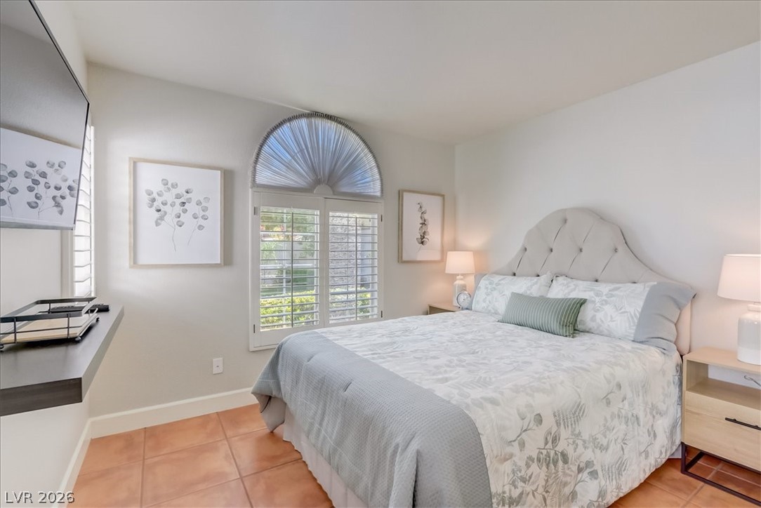 1812 Stablegate Avenue