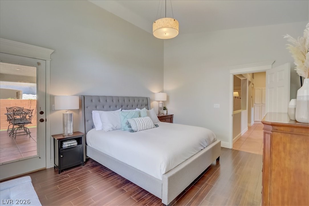 1812 Stablegate Avenue