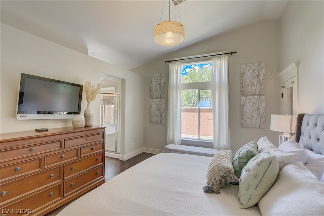 1812 Stablegate Avenue