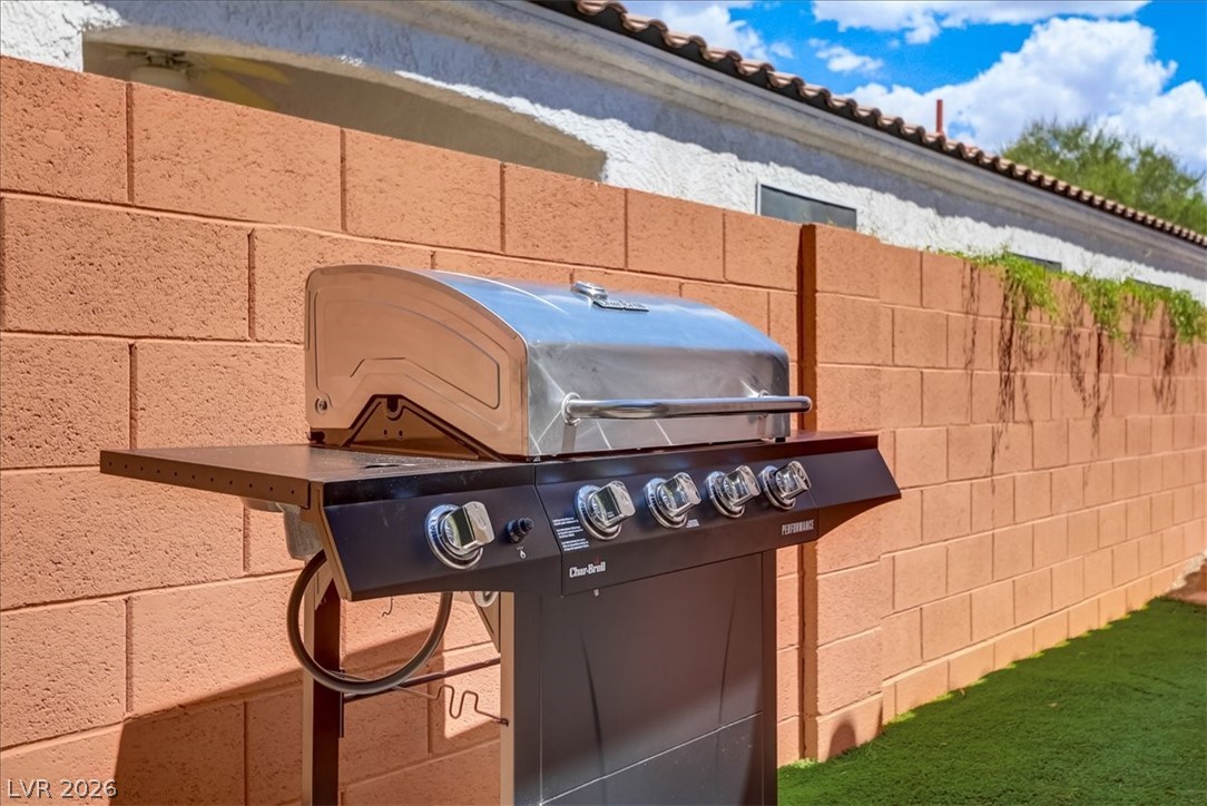 1812 Stablegate Avenue