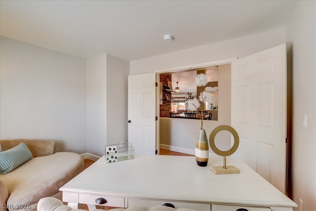 1812 Stablegate Avenue