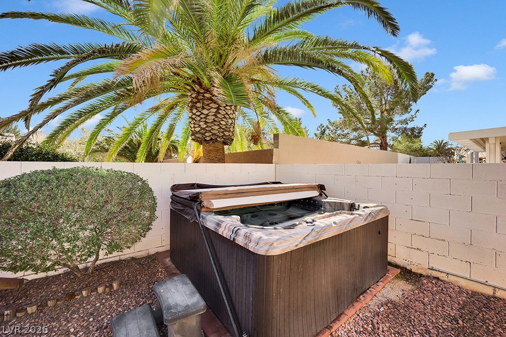 7138 Paradise Bay Drive