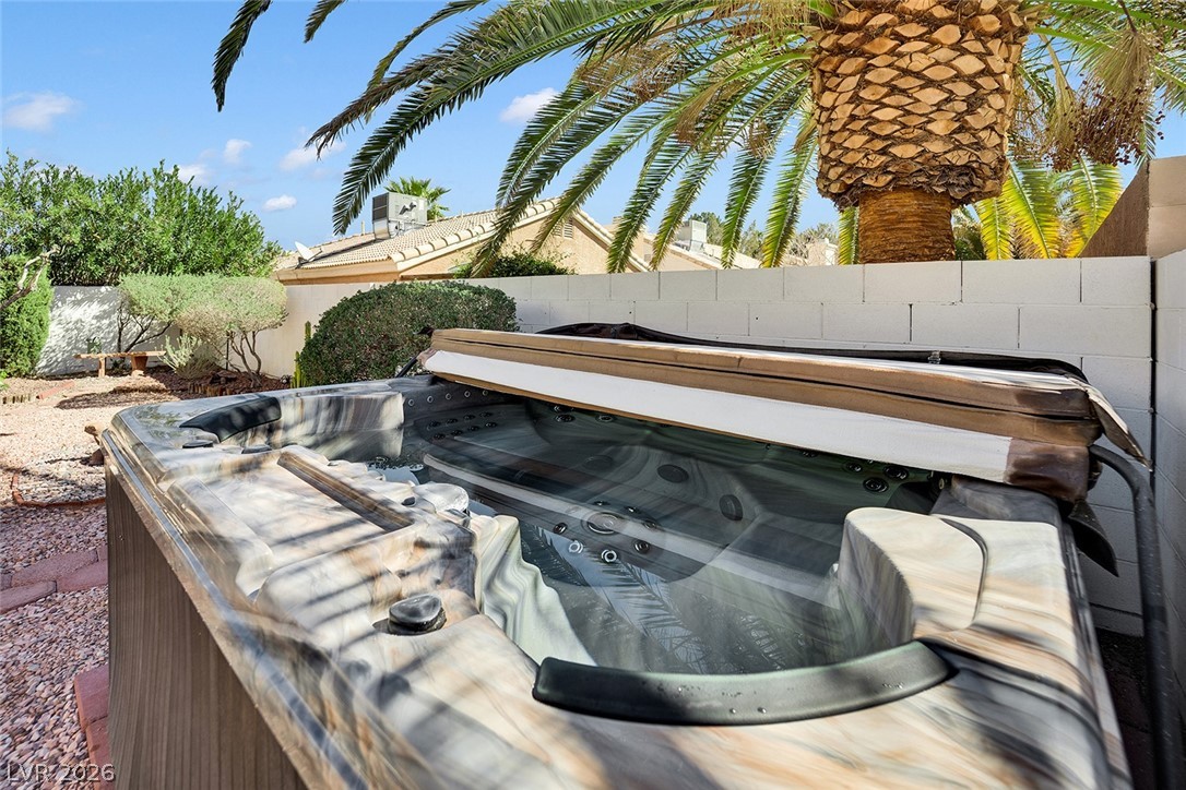 7138 Paradise Bay Drive