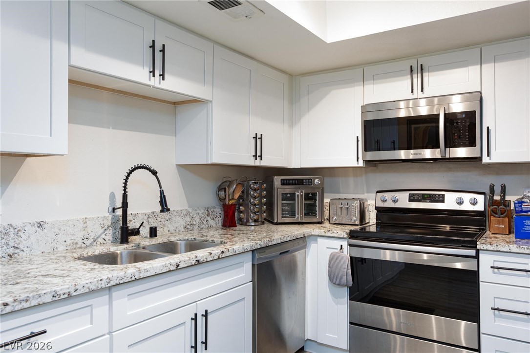 1844 Arbol Verde Way