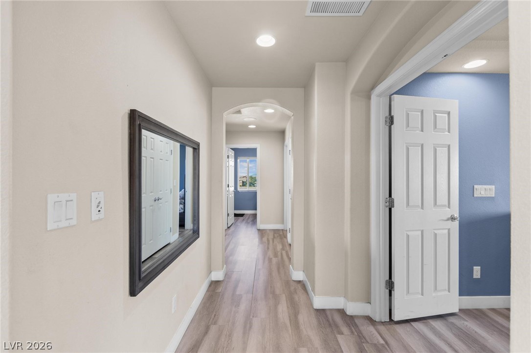 8508 Silver Coast Street