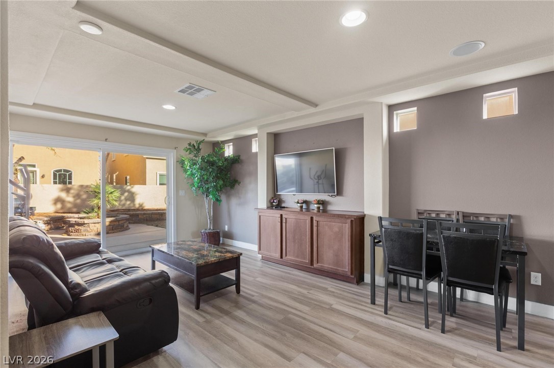 8508 Silver Coast Street