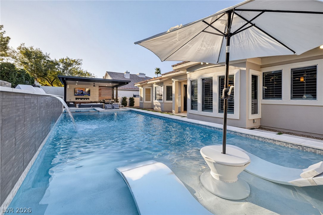 2279 Candlestick Avenue