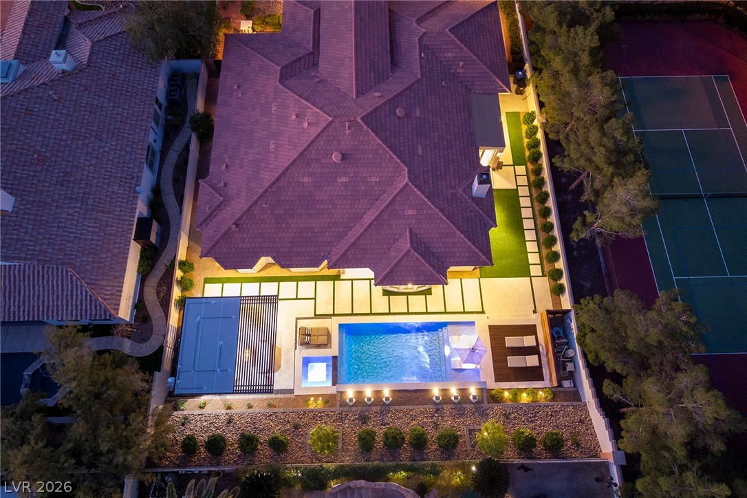 2279 Candlestick Avenue