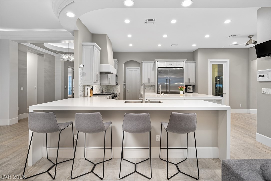 2279 Candlestick Avenue