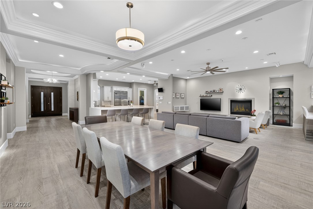 2279 Candlestick Avenue