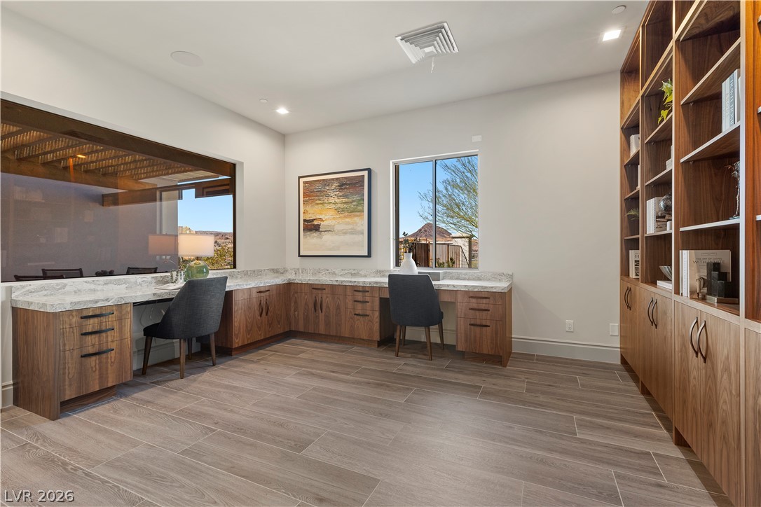 1 Costa Del Sol Court