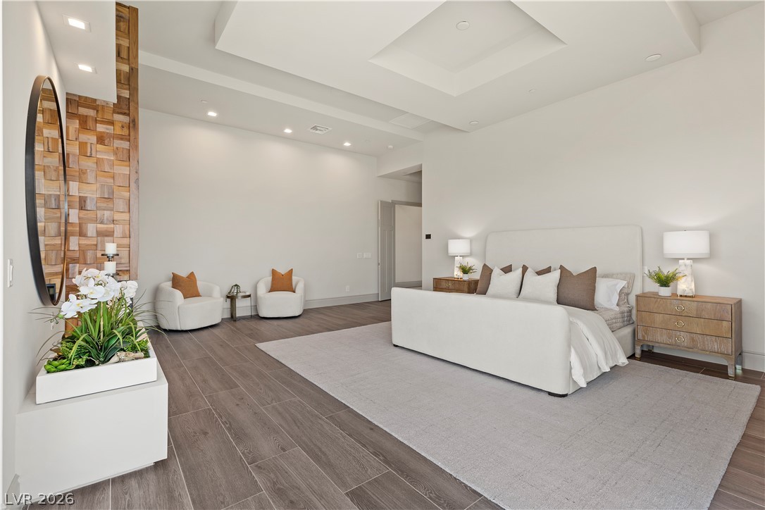 1 Costa Del Sol Court