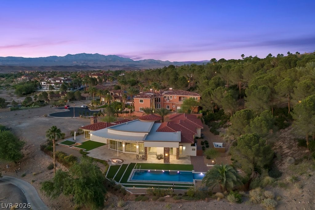 1 Costa Del Sol Court