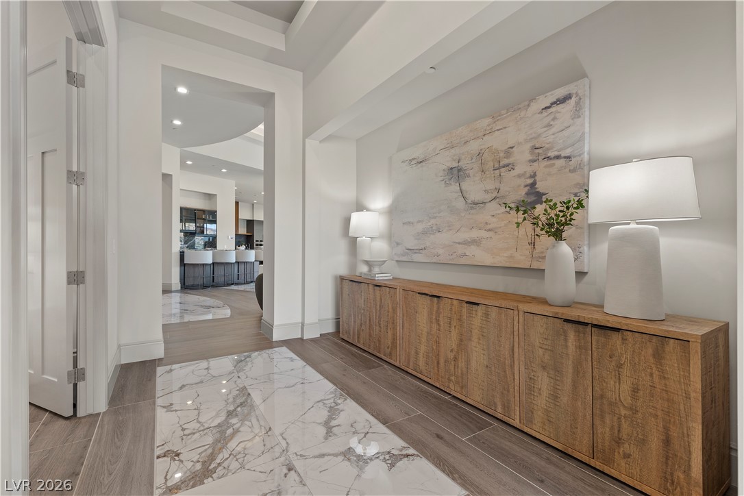 1 Costa Del Sol Court