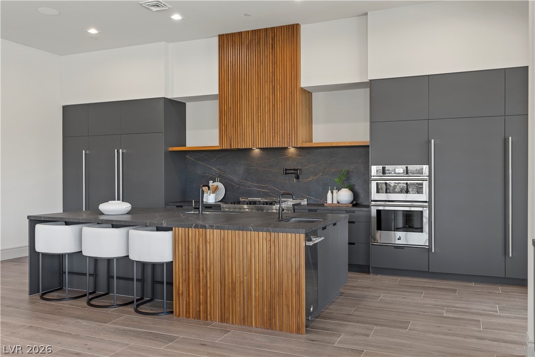 1 Costa Del Sol Court