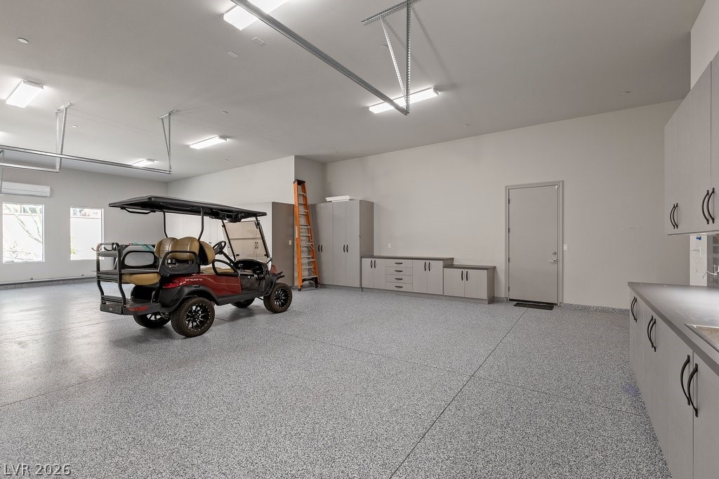 1 Costa Del Sol Court