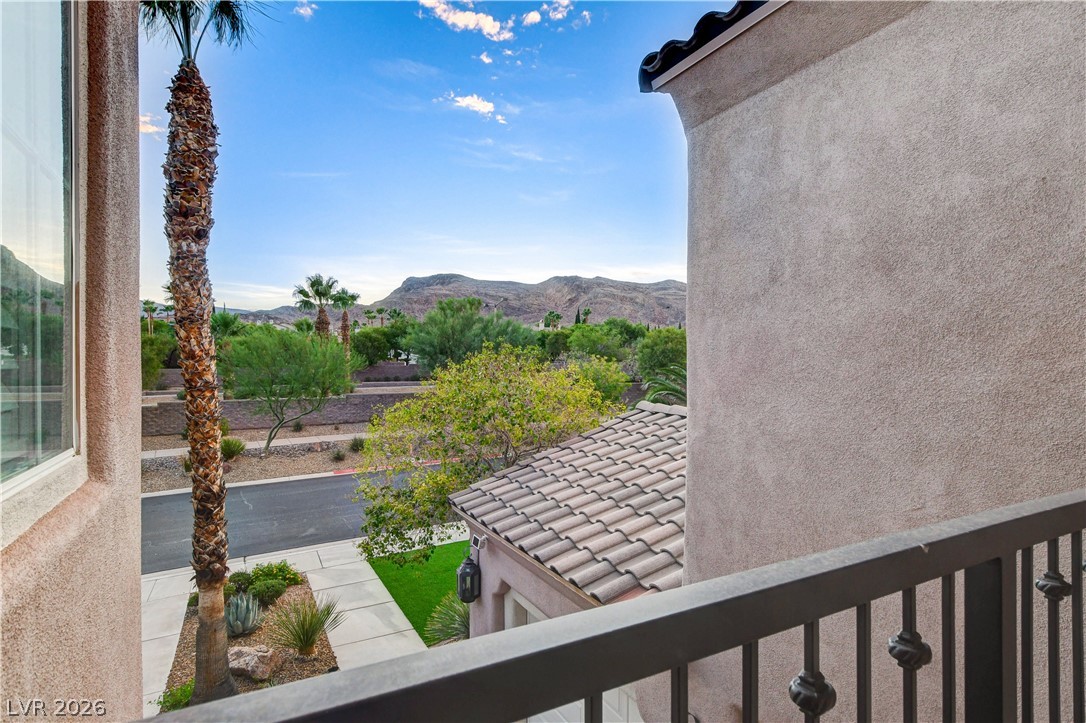 3258 Dove Run Creek Drive