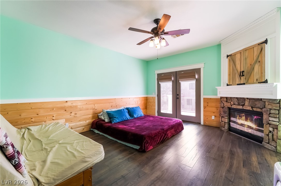 8943 Shale Valley Street