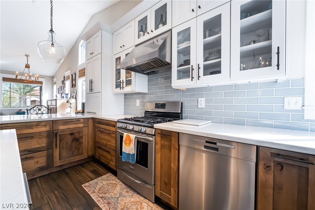 8943 Shale Valley Street